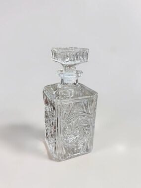 Vintage Cut Glass Whiskey Decanter Square Crystal Style Bar Bottle